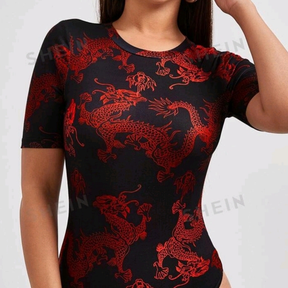 Cute top - Picture 2 of 2